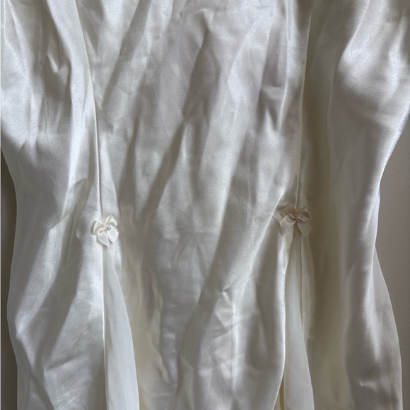Vintage Cream Slip with Floral Lace - Size Medium - Picture 3 of 8